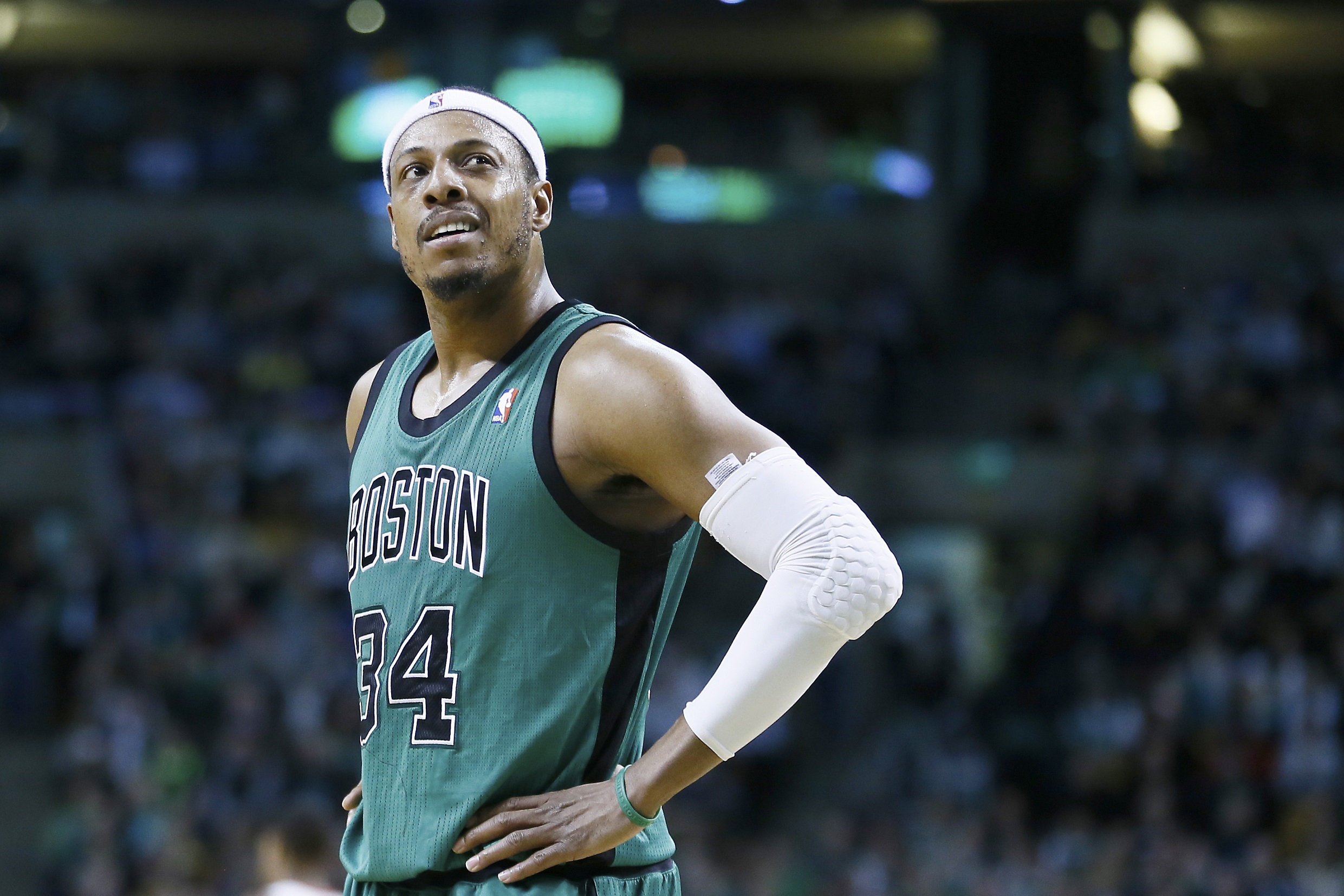 纳帅：尊重马扎加入阿尔及利亚，但选择国家队应出于自豪感（纳帅：理解马扎加盟阿尔及利亚，但代表国家队应源自荣誉感）