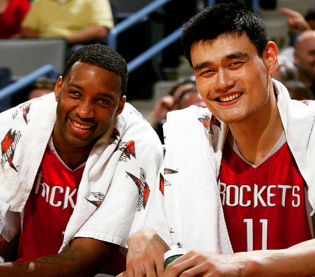 捷克11月大名单：绍切克、希克领衔，舒尔茨、维季克在列（捷克11月国家队名单出炉：绍切克、希克领衔，舒尔茨、维季克入选）