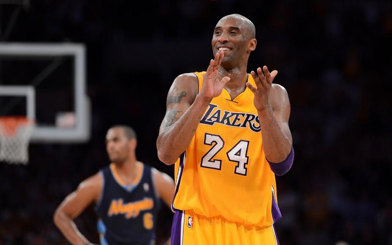 半场战报：沃尔夫斯堡1-1霍芬海姆，阿穆拉，布格尔破门（中场战报：沃尔夫斯堡1-1霍芬海姆，阿穆拉、布格尔各入一球）