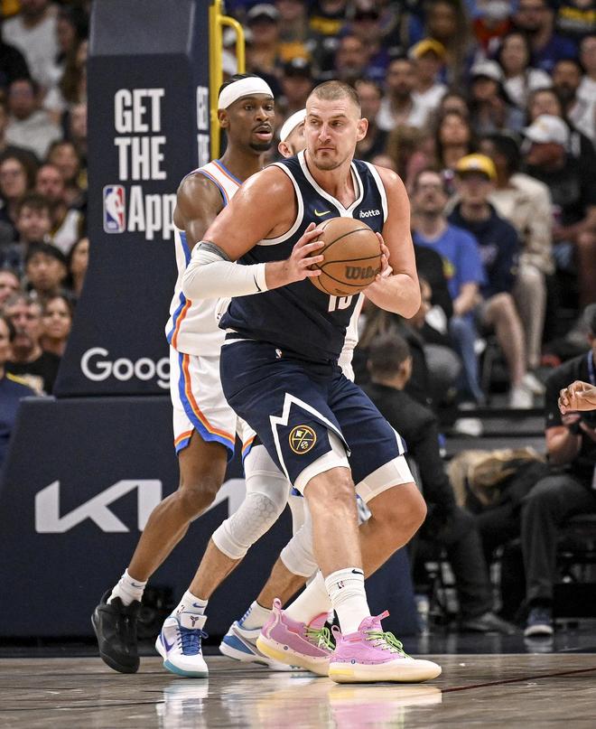 皇马最近4次客战巴列卡诺未尝胜绩，上次取胜还是2022年2月（皇马近4次做客巴列卡诺未能取胜，上次客场赢球追溯至2022年2月）