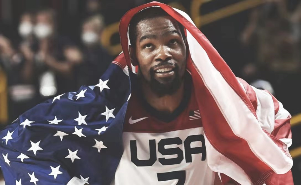 西媒：加西亚被阿拉维斯球员肘击后出现头晕，因此半场被换下（西媒：遭阿拉维斯球员肘击后头晕，加西亚半场提前退场）