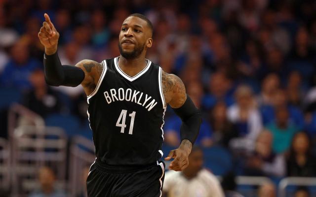 且均被门将 且均被门将